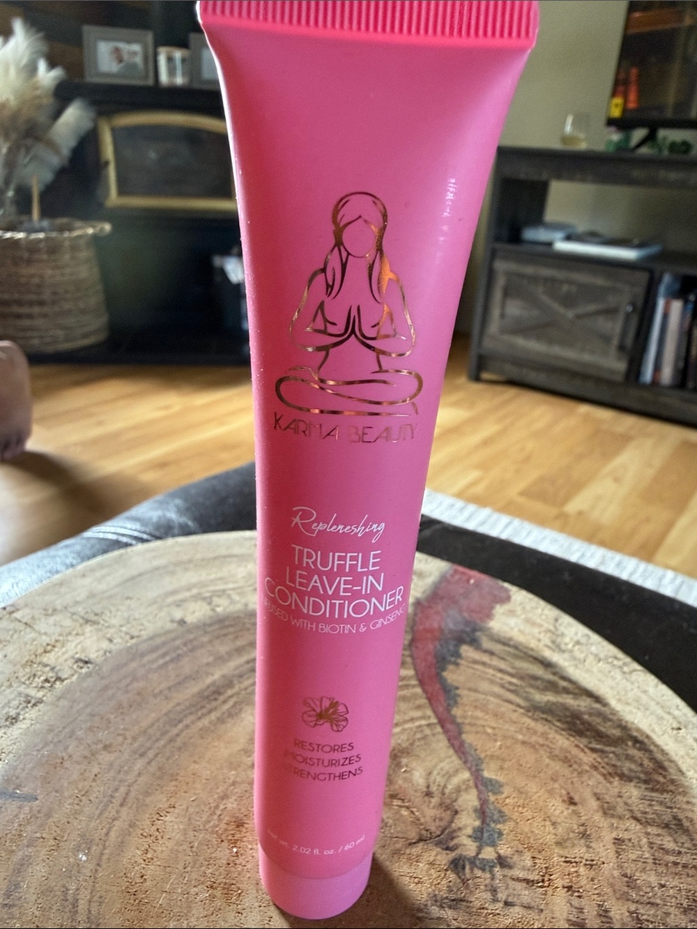 Refreshing Truffle Leave-In Conditioner - Pink